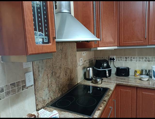 4 BEDROOM FREESTANDING FOR SALE IN UMGENI PARK